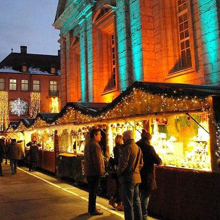 Le Romantique Montbéliard Esterno foto
